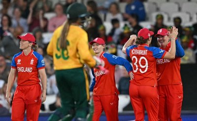 England beat Proteas to reach Women's T20 World Cup final