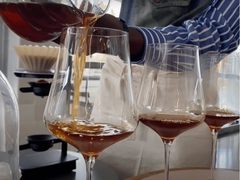 R350_GLASS_OF_COFFEE