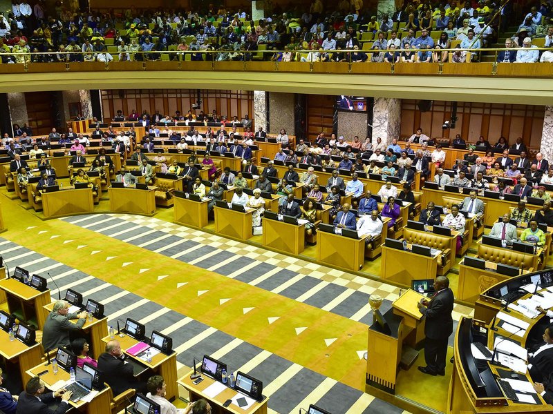 Cyril Ramaphosa addressing parliament