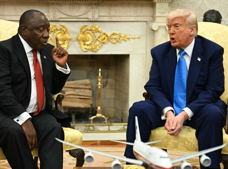 Ramaphosa and Trump in Oval Office