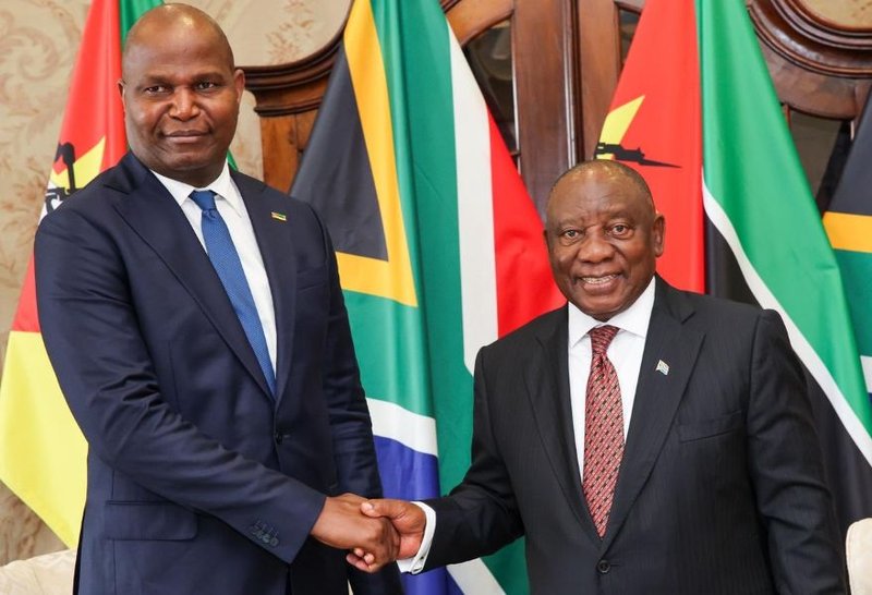 Ramaphosa and Mozambican president Daniel Francisco Chapo.