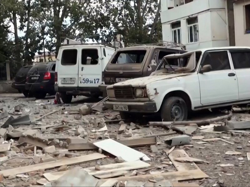 Residents of Karabakh main city urged to shelter, not flee official