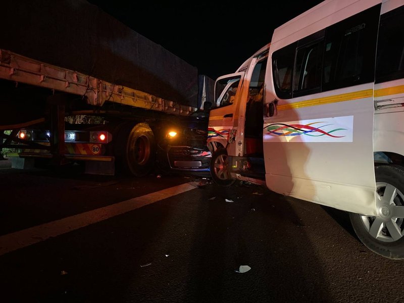 Multiple injuries following primary, secondary crashes in Durban