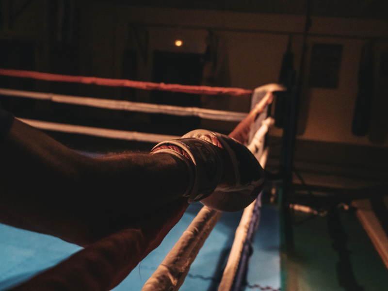 SA bantamweight boxing champ Malindi dies.