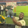 SIYA KOLISI LIFTING BABY