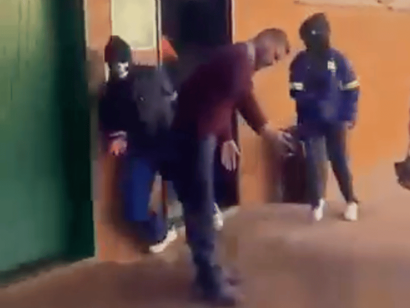 STUDENTS ATTACK TEACHER KLERKSDORP