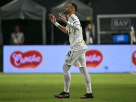 Santos forward Neymar included in Brazil World Cup squad