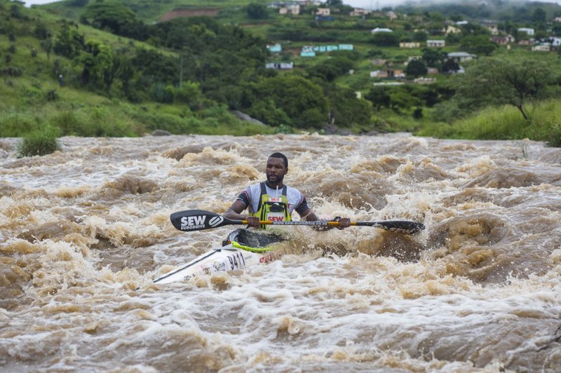 Sbonelo Khwela paddling the Dusi Canoe Marathon