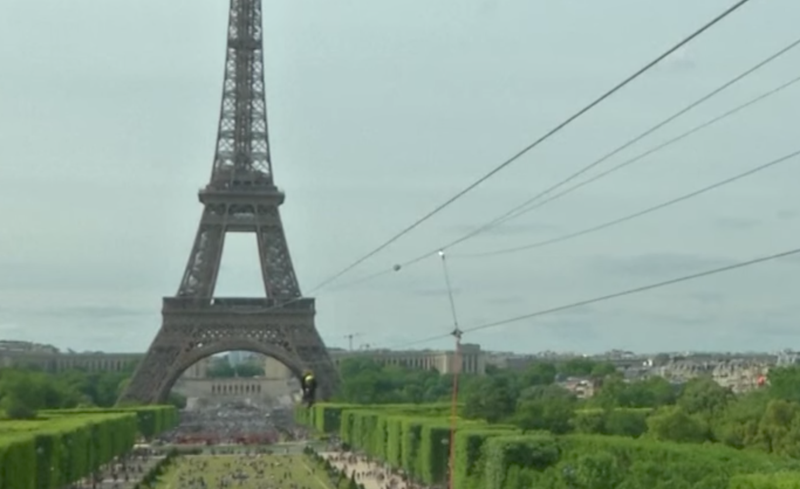 zip line through eiffel tower