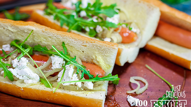 eskort gourmet hot dogs