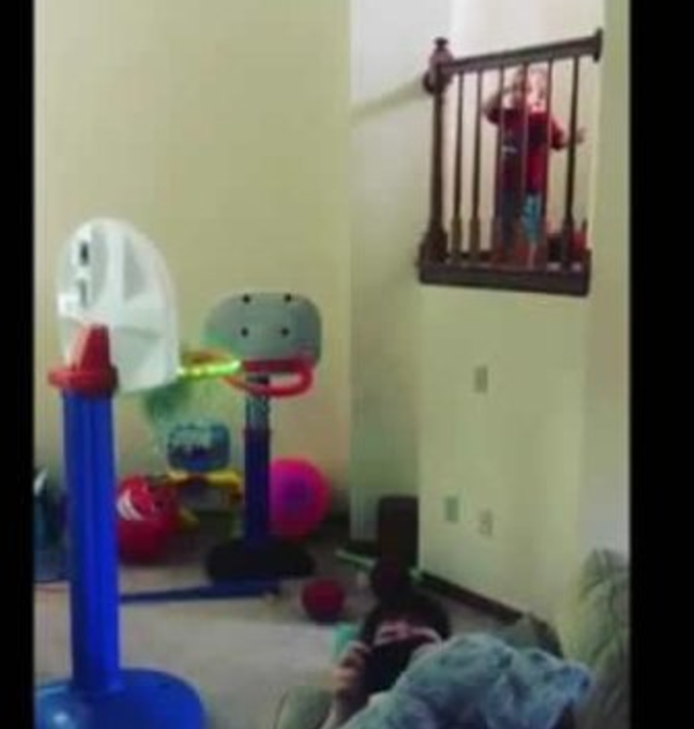 Toddler shows off amazing basketball skills