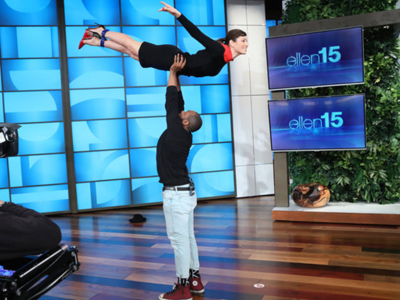 Jessica Biel's enterance on the Ellen show is one for the books