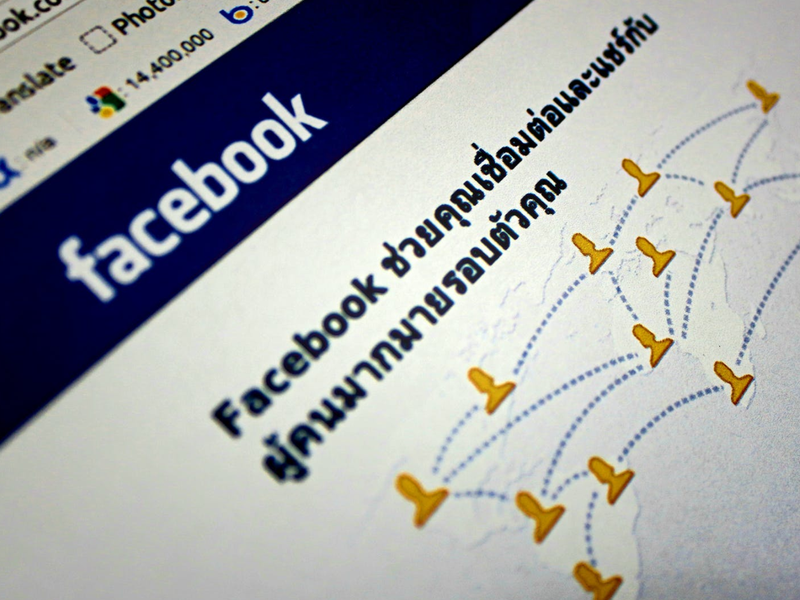 facebook desktop pexels