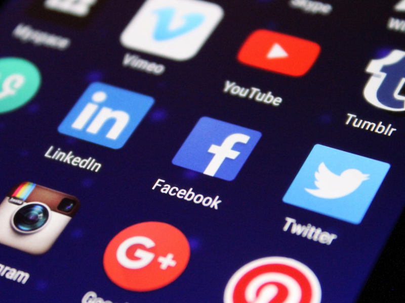 social media phone apps