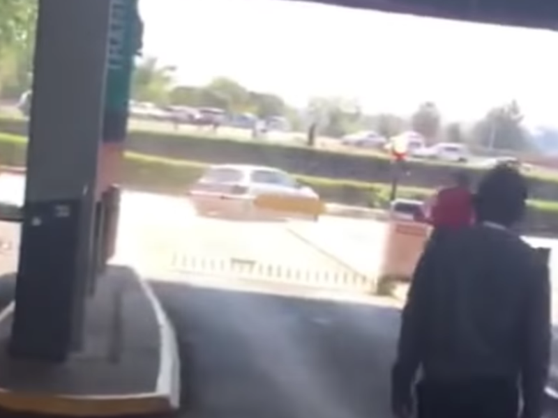 roodepoort spikes on road youtube