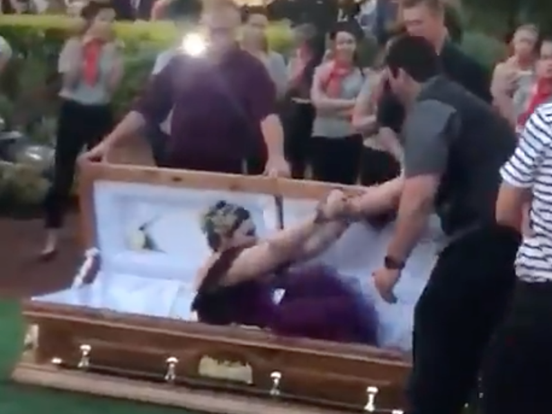 COFFIN