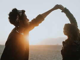 slow dance pic pexels