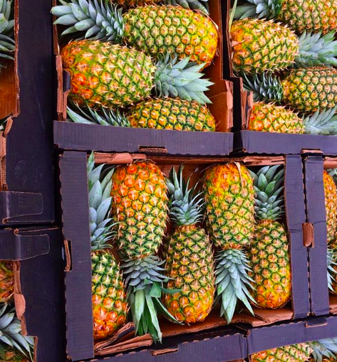 WATCH: We have been eating pineapples the wrong way