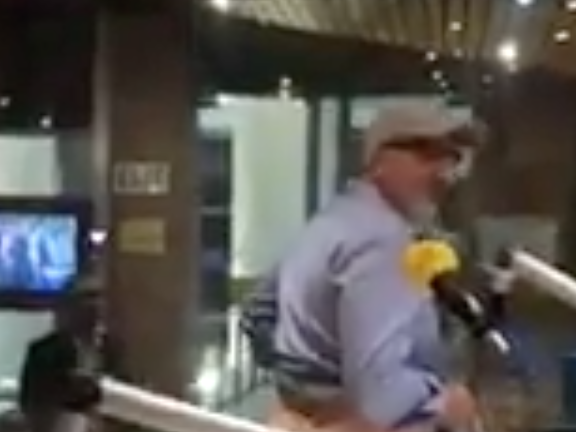 Darren Maule exposed / Facebook live