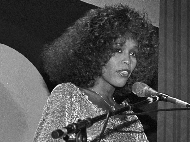 Whitney Houston / Instagram 2