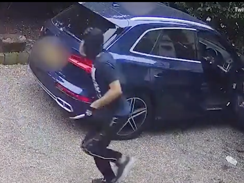 Woman fights off hijackers