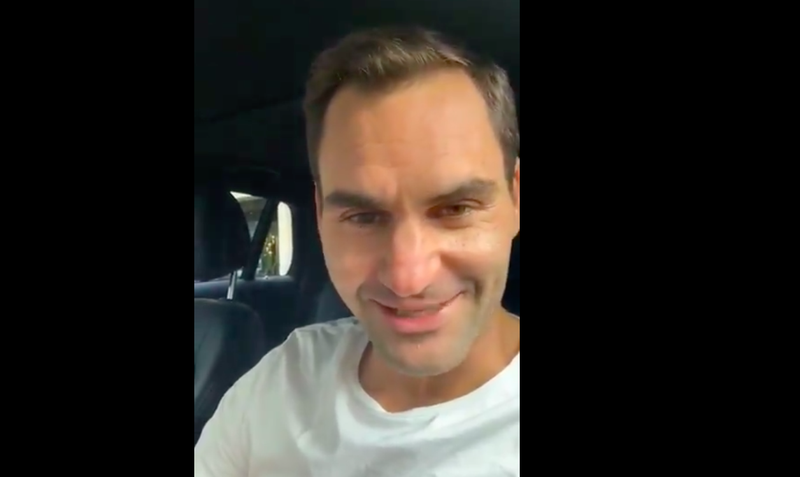 Roger Federer congratulates Springboks