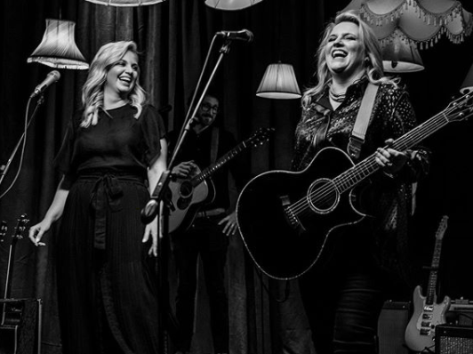 Karen Zoid & Demi Lee Moore