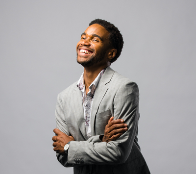 Earl Gregory talks about the gay rom-com 'No Hiding Here' - Vimarsana News