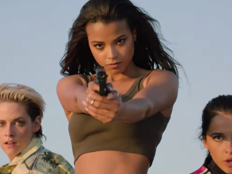 CHARLIE'S ANGELS trailer / YouTube