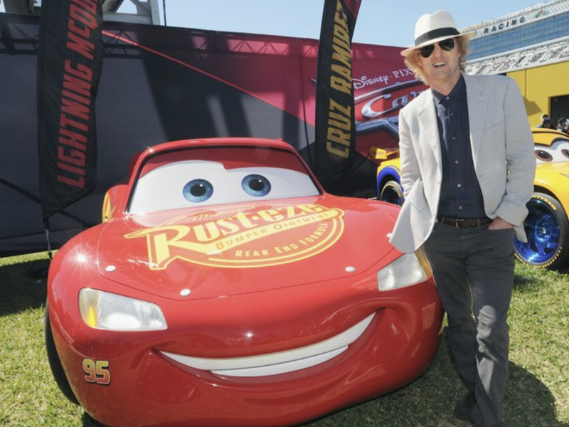 Owen Wilson has the tires and rims from his car stolen