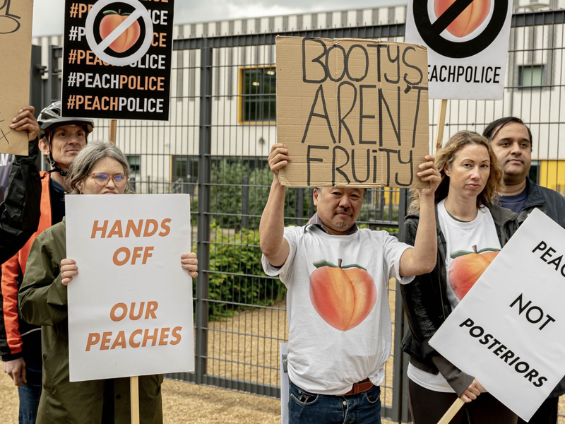 Parents from all over are protesting the peach emoji