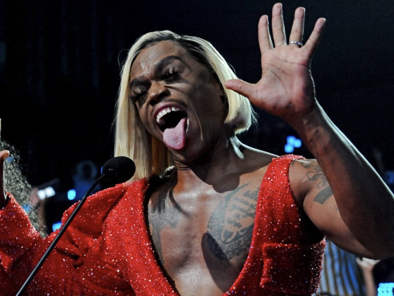 Somizi is geting married but his ex is chilling with Lasizwe