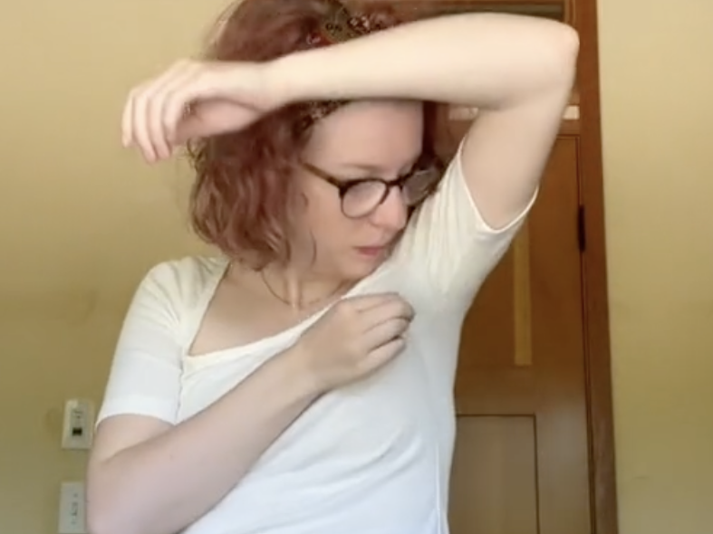 Women shares shocking story of how she only showers every 10 days and feels amazing
