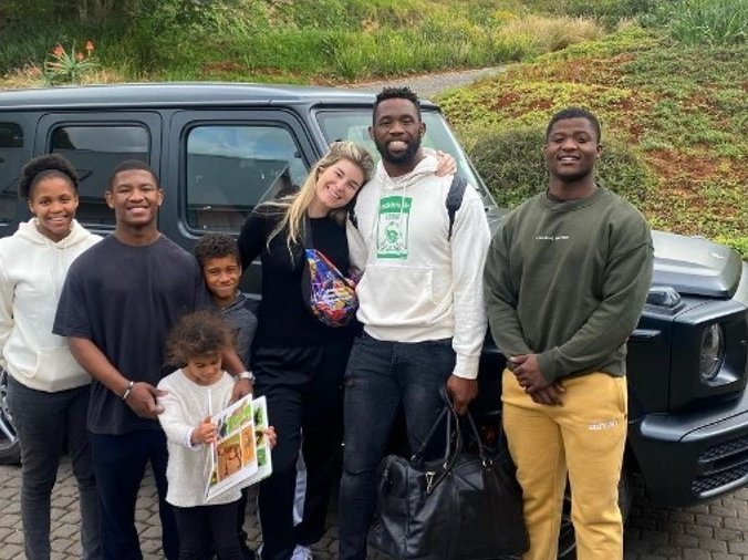 Siya Kolisi and his family
