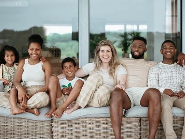 Siya Kolisi and his family