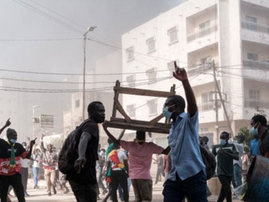 Senegal plunges further into unknown after vote delay overturned