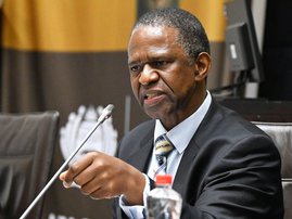 Sibongiseni Dlhomo