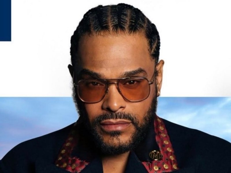 Soul singer Maxwell