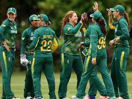 South Africa make World Cup semis after match washed out