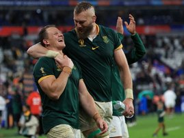 South Africa's hooker Deon Fourie (L) and South Africa's lock RG Snyman (R)