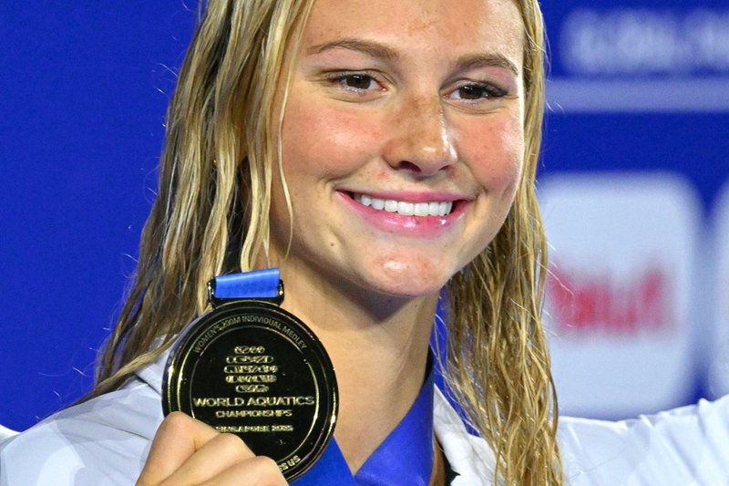 Canadian swimmer Summer McIntosh