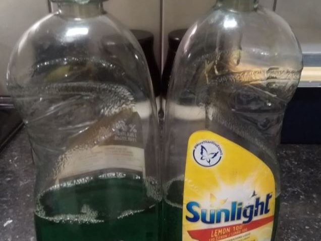 A Sunlight dishwashing liquid hack