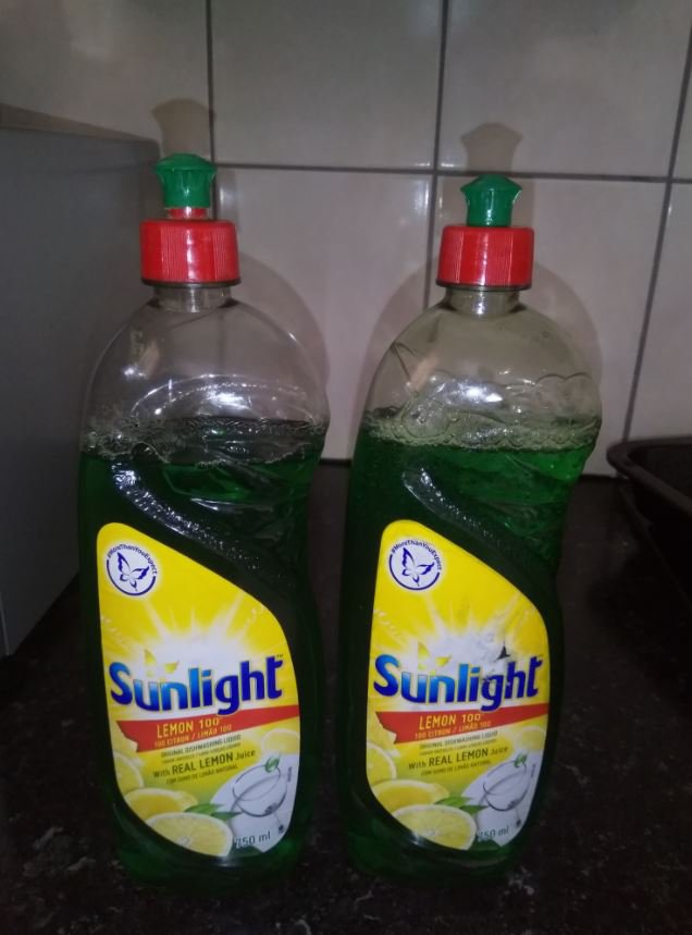 A Sunlight dishwashing liquid hack