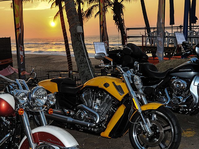 Sunrise-at-Africa-Bike-Week-2012.jpg