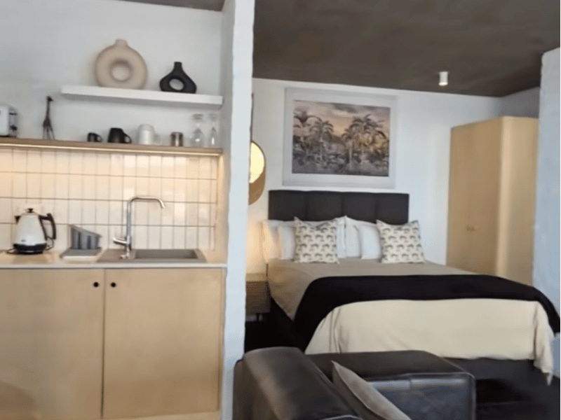 TINY STUDIO APARTMENT CAPE TOWN
