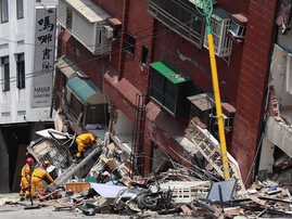 Seven dead, hundreds injured in most powerful Taiwan quake in 25 years