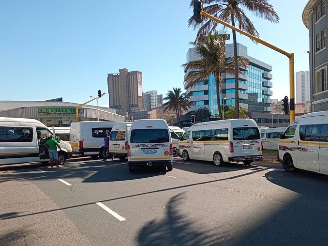 Taxi blockade  around Durban