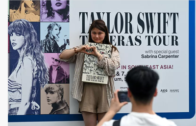 Thousands of Taylor Swift fans hit by UK ticket scams: Lloyds