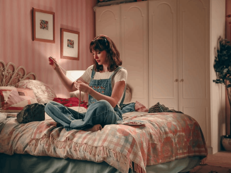 Taylor Swift Opalite music video