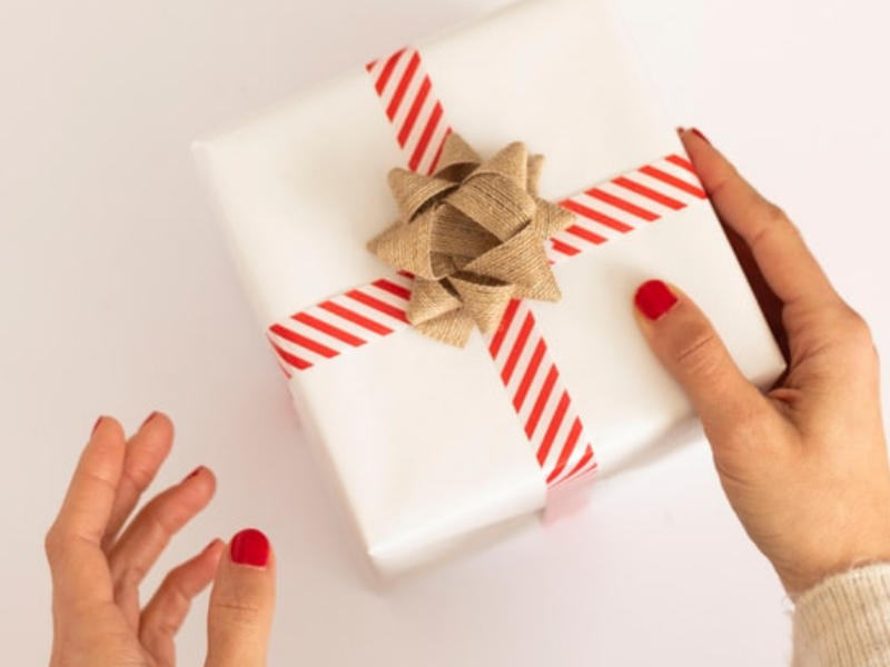 The Great Wrap Race: Are you the type to make a gift for someone?